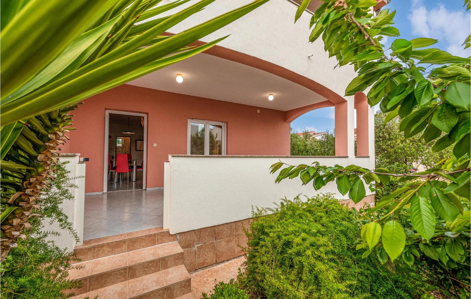 Beautiful Apartment In Vir With Wifi Exterior photo